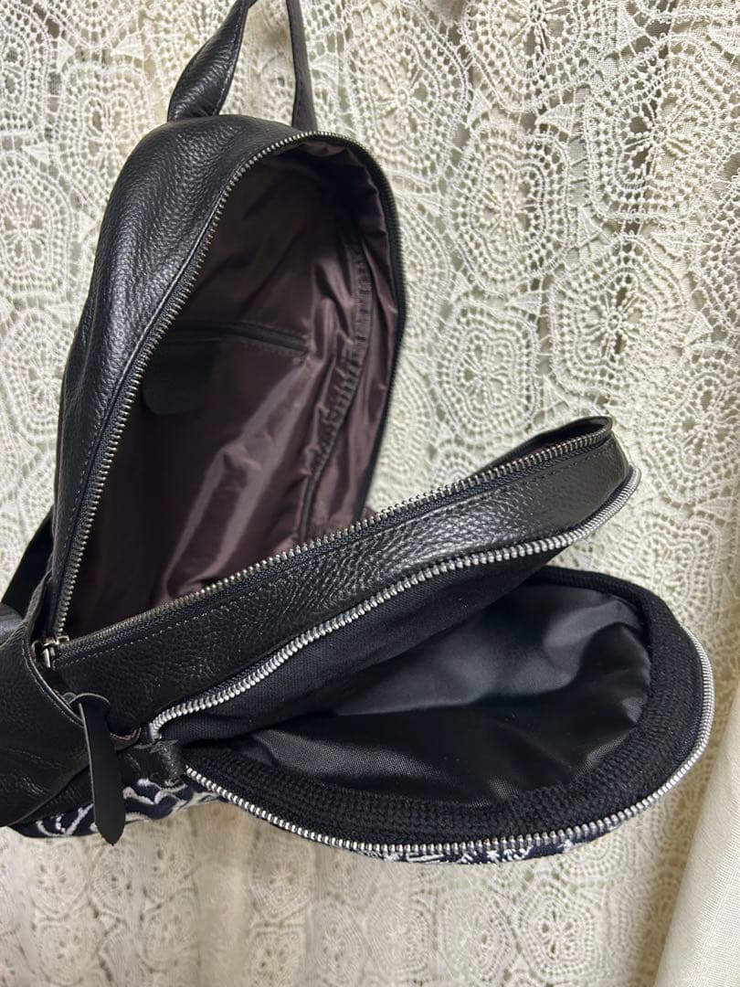 51001A ミナペルホネンハーフハンドメイド本革リュック シンフォニー