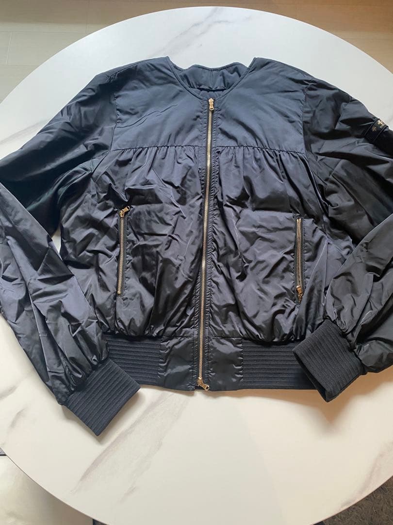 TATRAS ブラック キルティングジャケット