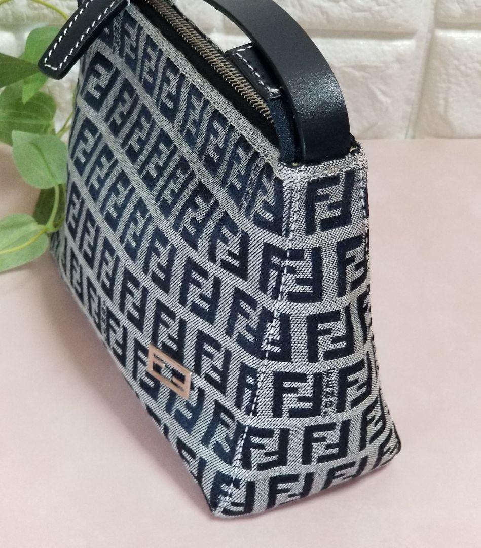 【美品】FENDI フェンディ アクセサリー ポーチ ズッキーノ ※鑑定済み