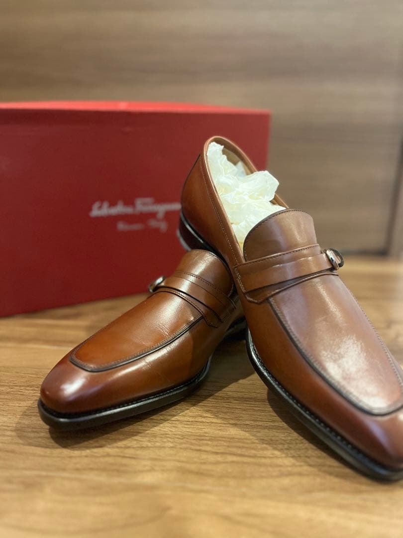 Salvatore Ferragamo トラメッザ サイズ 6 EEE