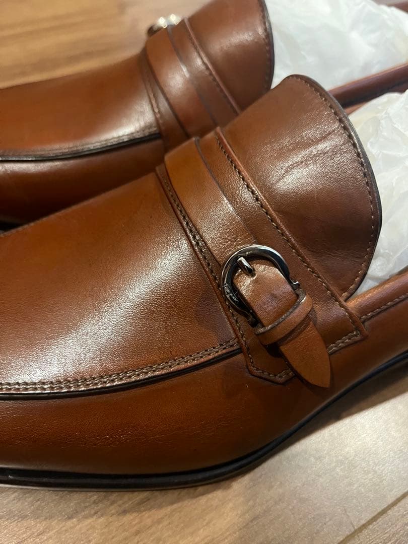 Salvatore Ferragamo トラメッザ サイズ 6 EEE