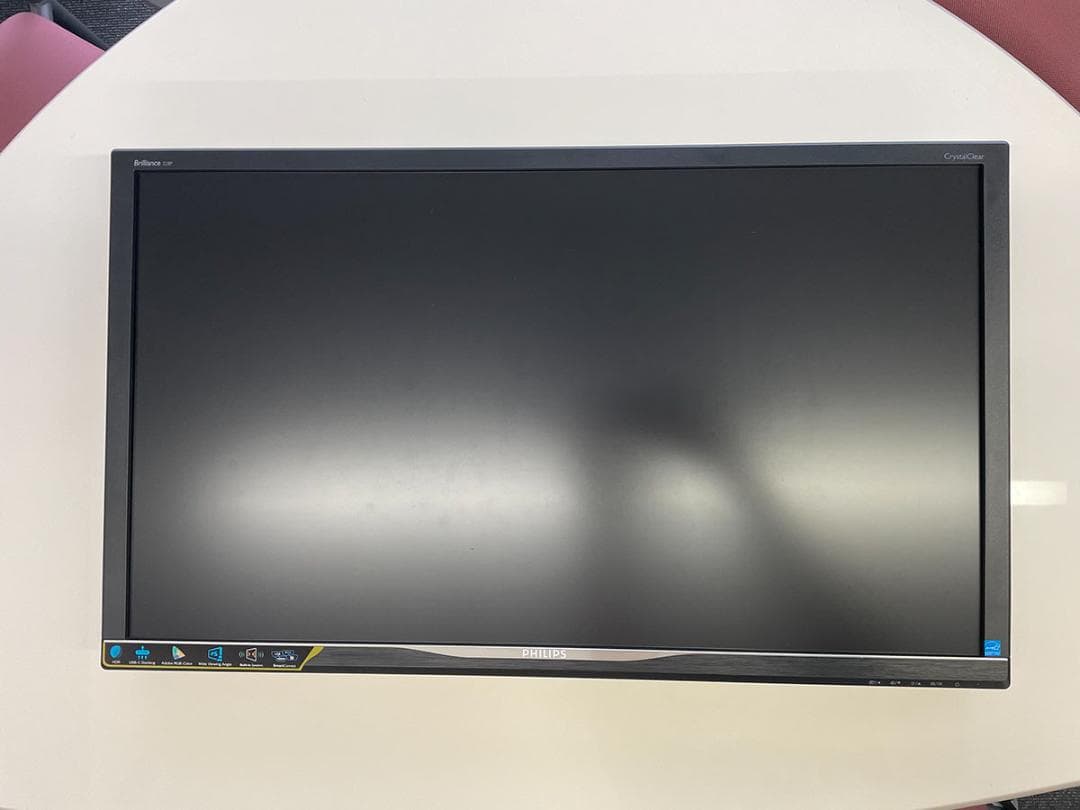 Philips モニター 31.5インチ　Adobe RGB 99％