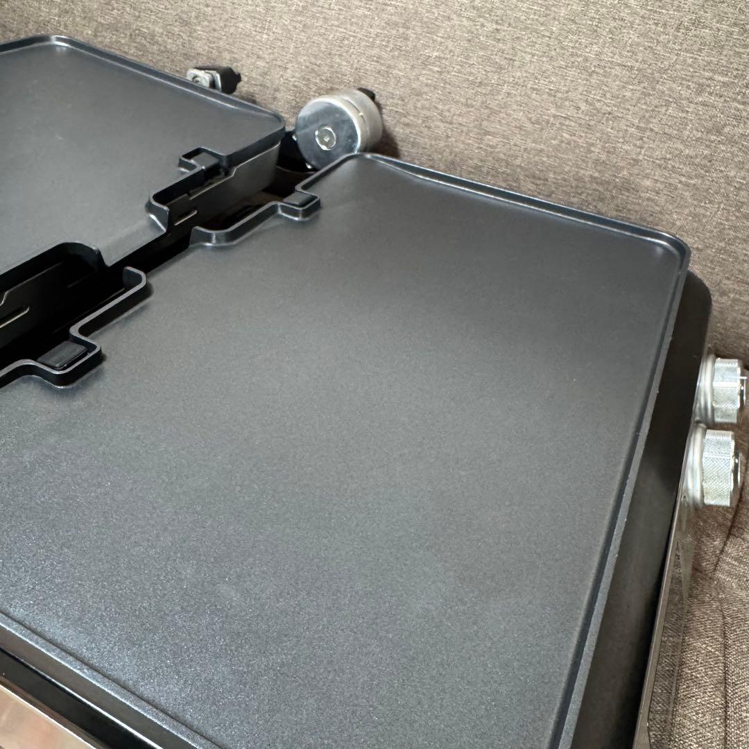 デロンギ マルチグリル&BBQ CGH1011DJ