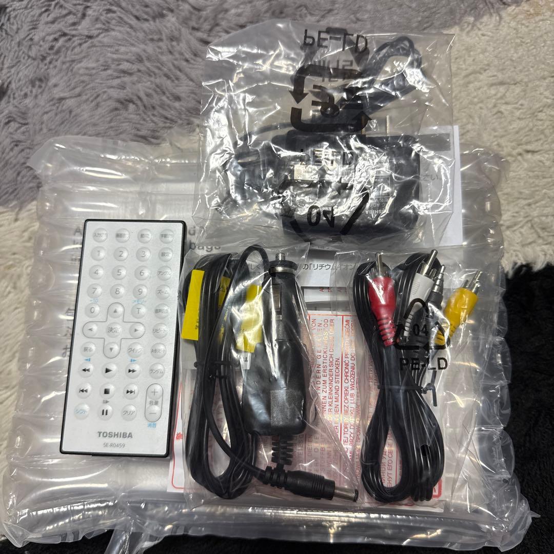 TOSHIBA ぽータブルDVDプレイヤー REGZA