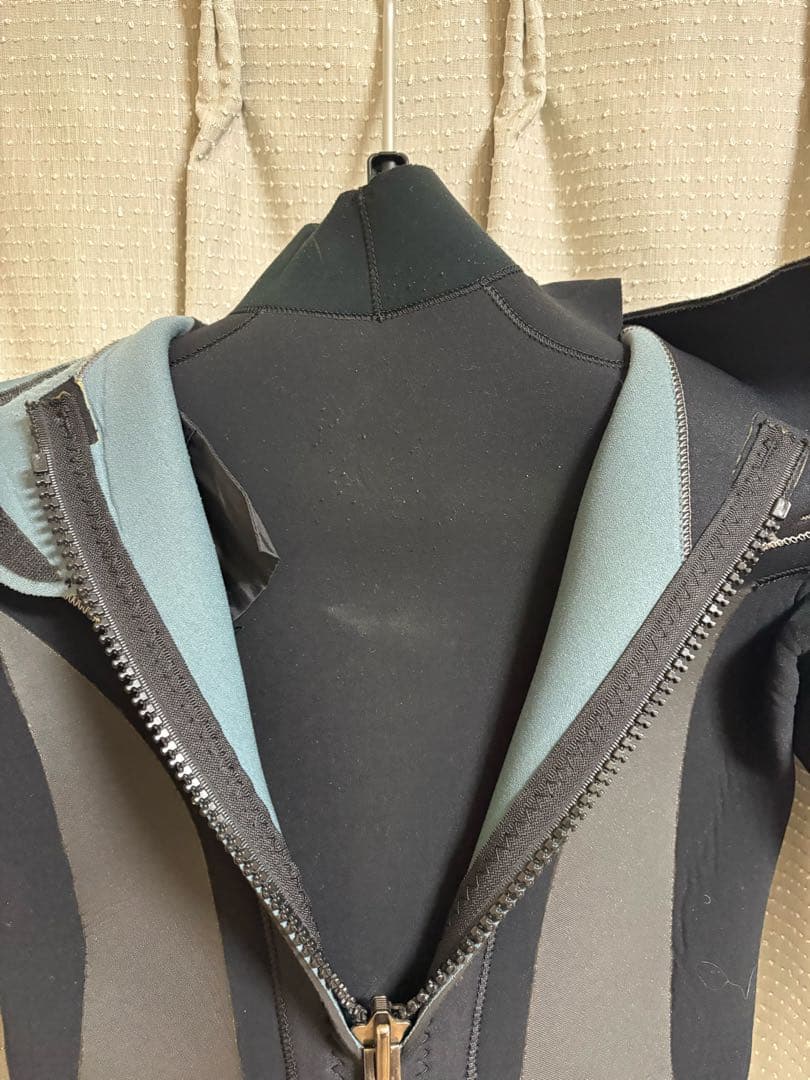 O'NEIL(オニール)5×3mm セミドライ メンズ M相当