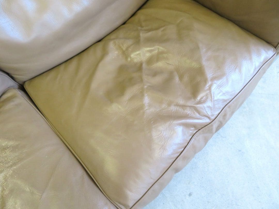 カッシーナ　本物　LC3 本革　レザー　コルビジェ　3人掛けソファ　高級