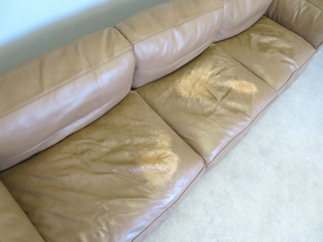 カッシーナ　本物　LC3 本革　レザー　コルビジェ　3人掛けソファ　高級