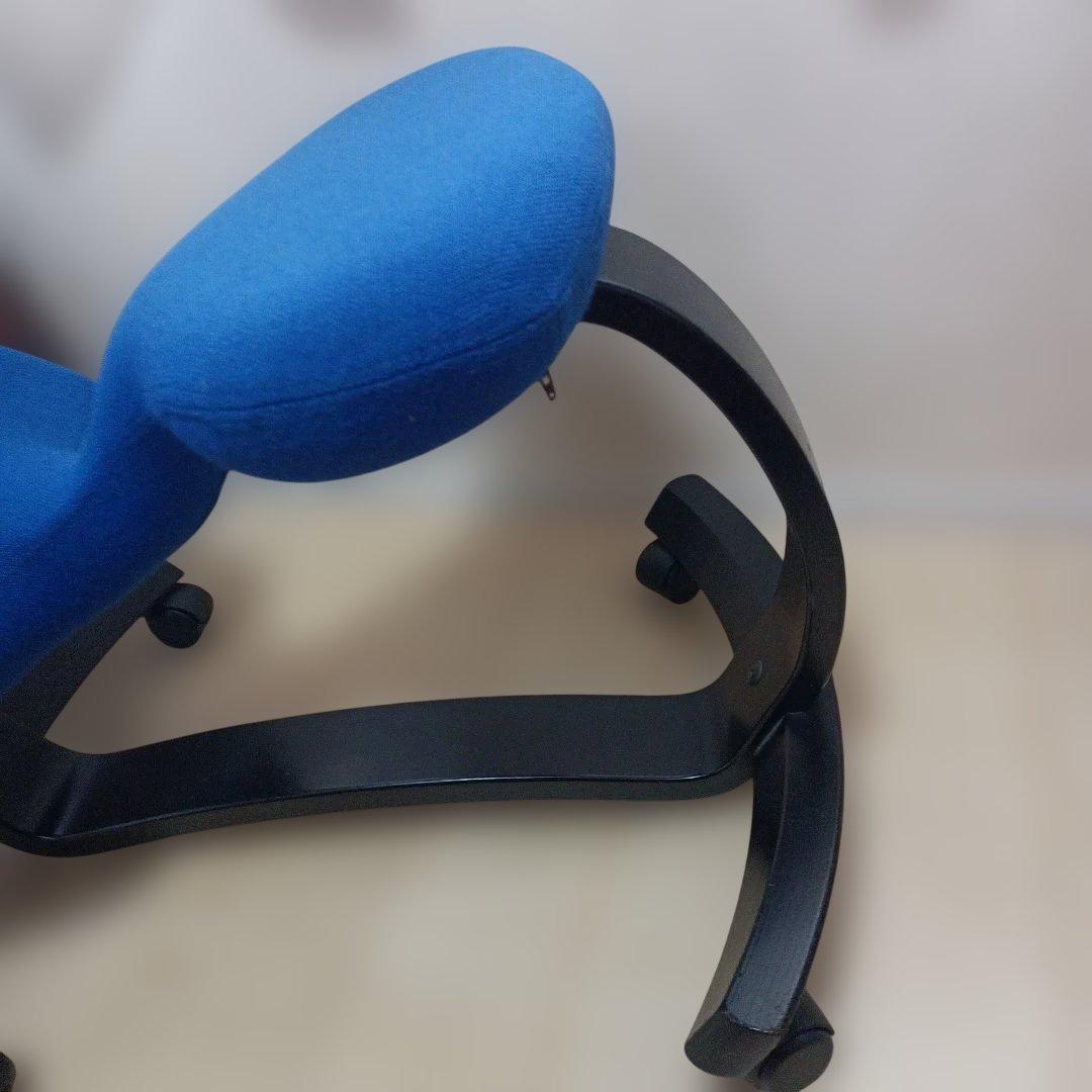 極希少　ノルウェー家具　RYBO リボバランスチェア　姿勢矯正