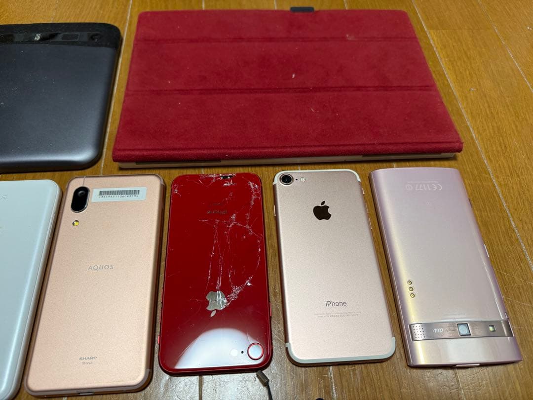 携帯電話　ガラケー　ジャンク品　部品取り　いろいろ　まとめ　15台