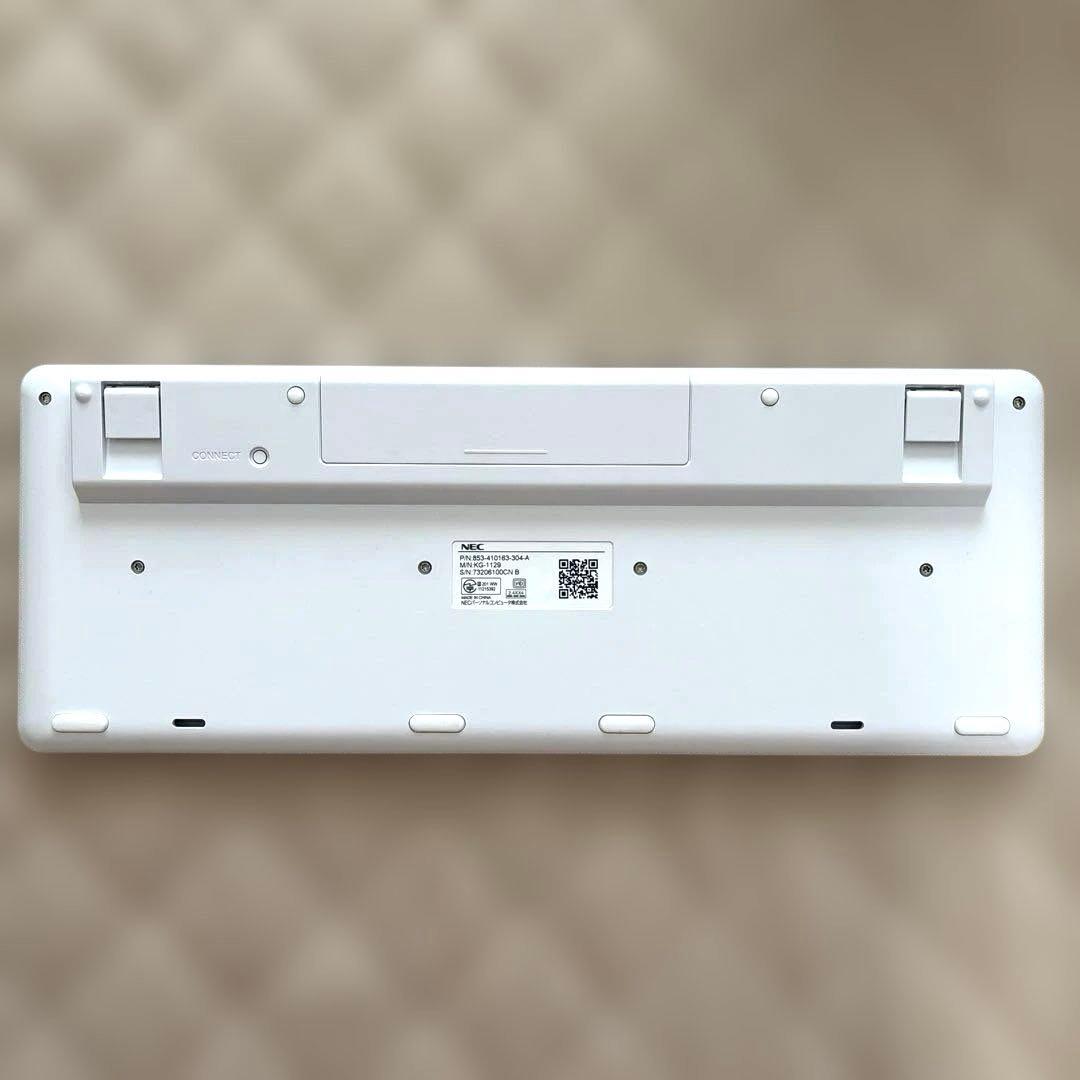 NEC パーソナルコンピュータ　LAVIE