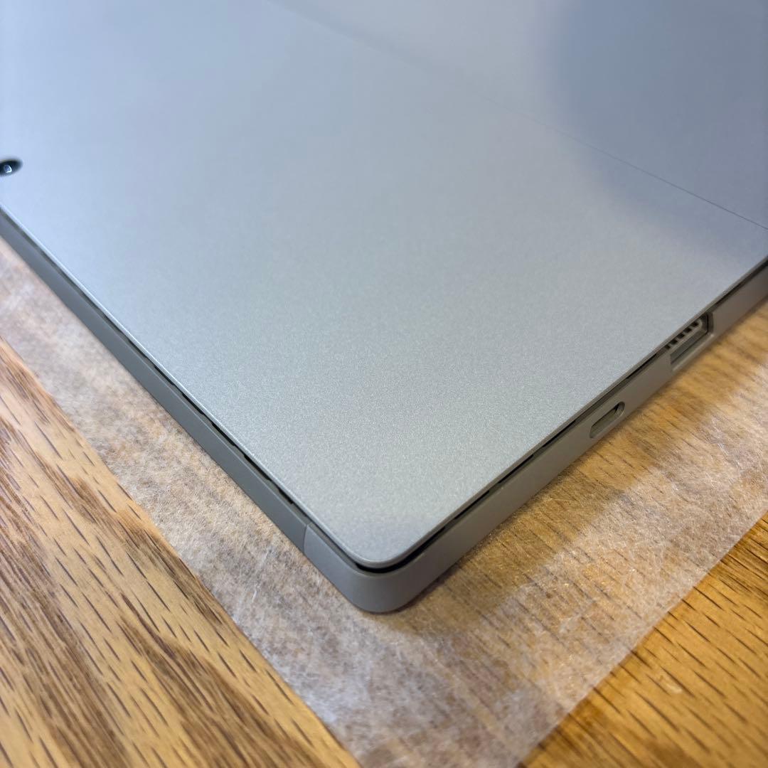 【値下げ】Microsoft Surface Pro 7 256GB 8GB