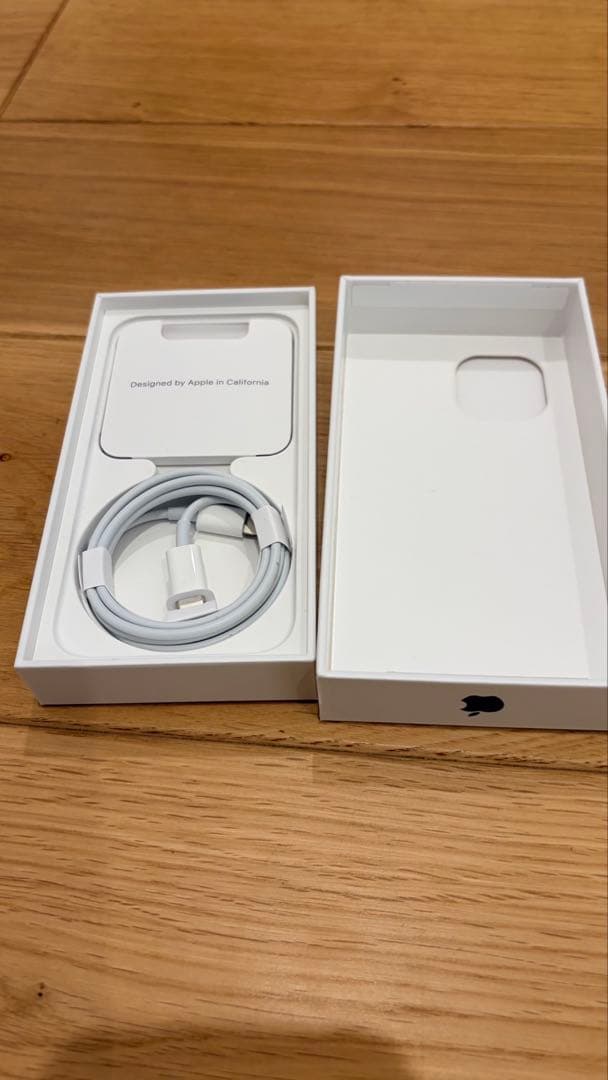 【クリスマス限定】Apple iPhone 13 mini ブルー　256GB