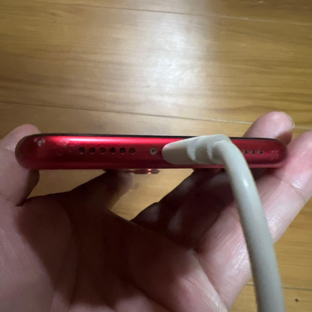 Apple iPhone 11 赤64GB