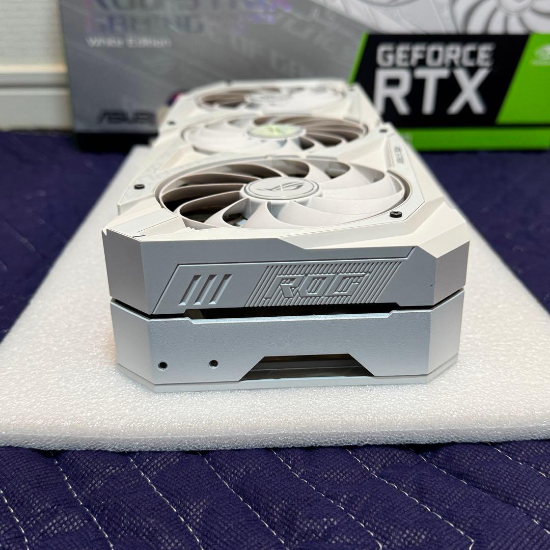 【美品】ROG STRIX RTX3080-O10G-WHITE-V2