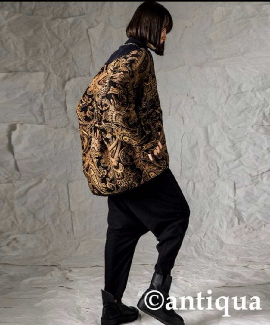 新品タグ付 tree cafe ペイズリー ジャガード中綿ジャケットユニセックス