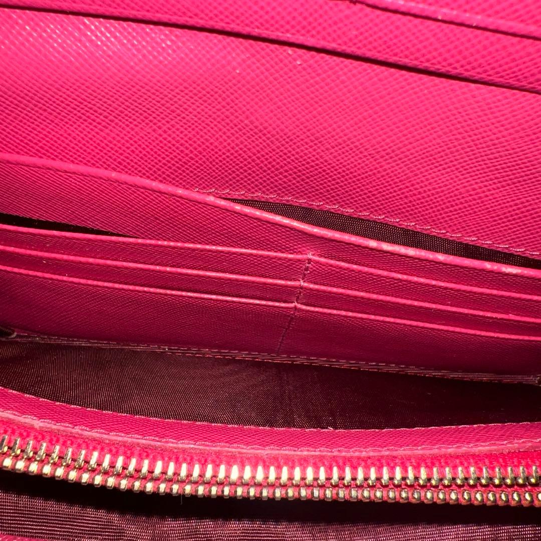 PRADA ピンク 長財布 224