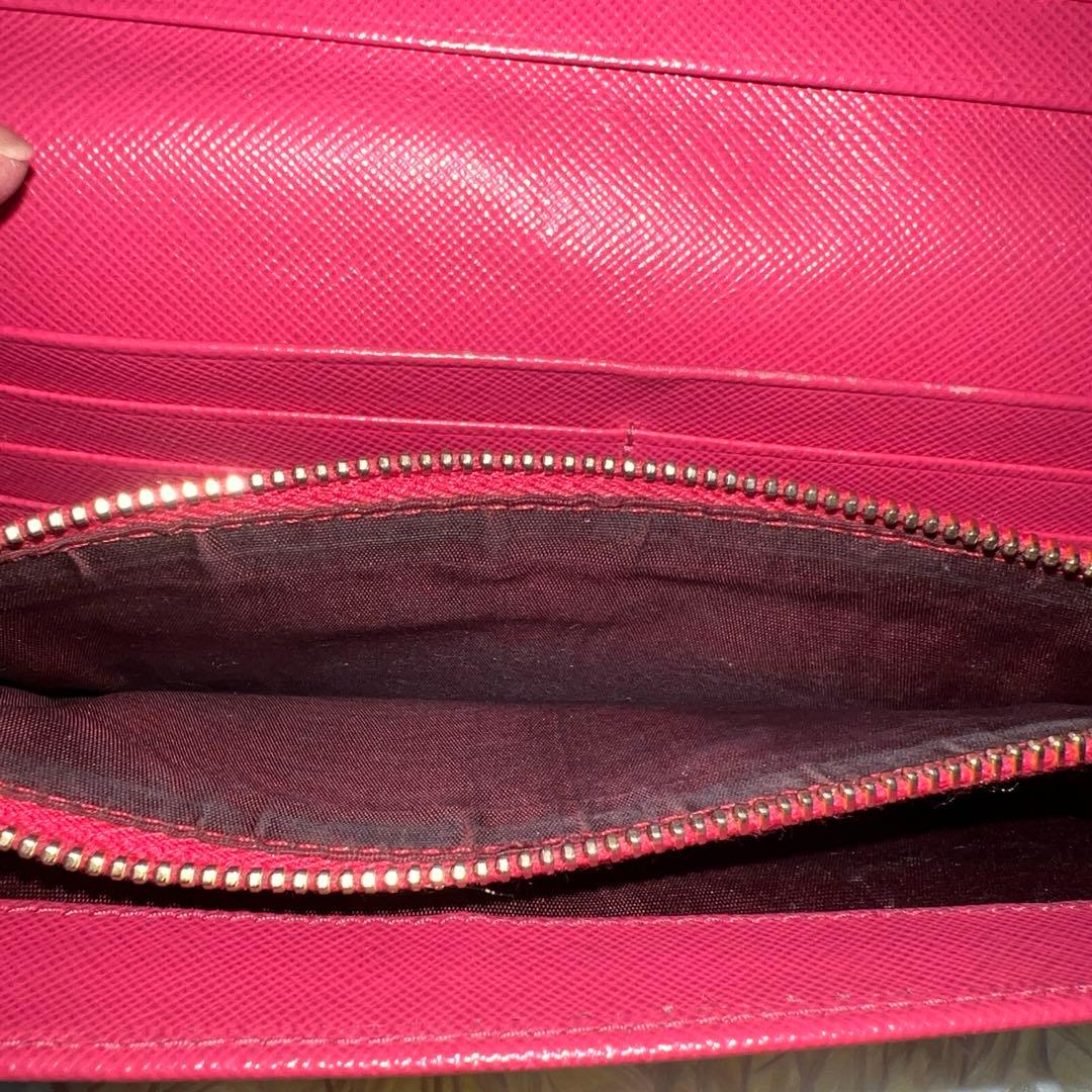 PRADA ピンク 長財布 224