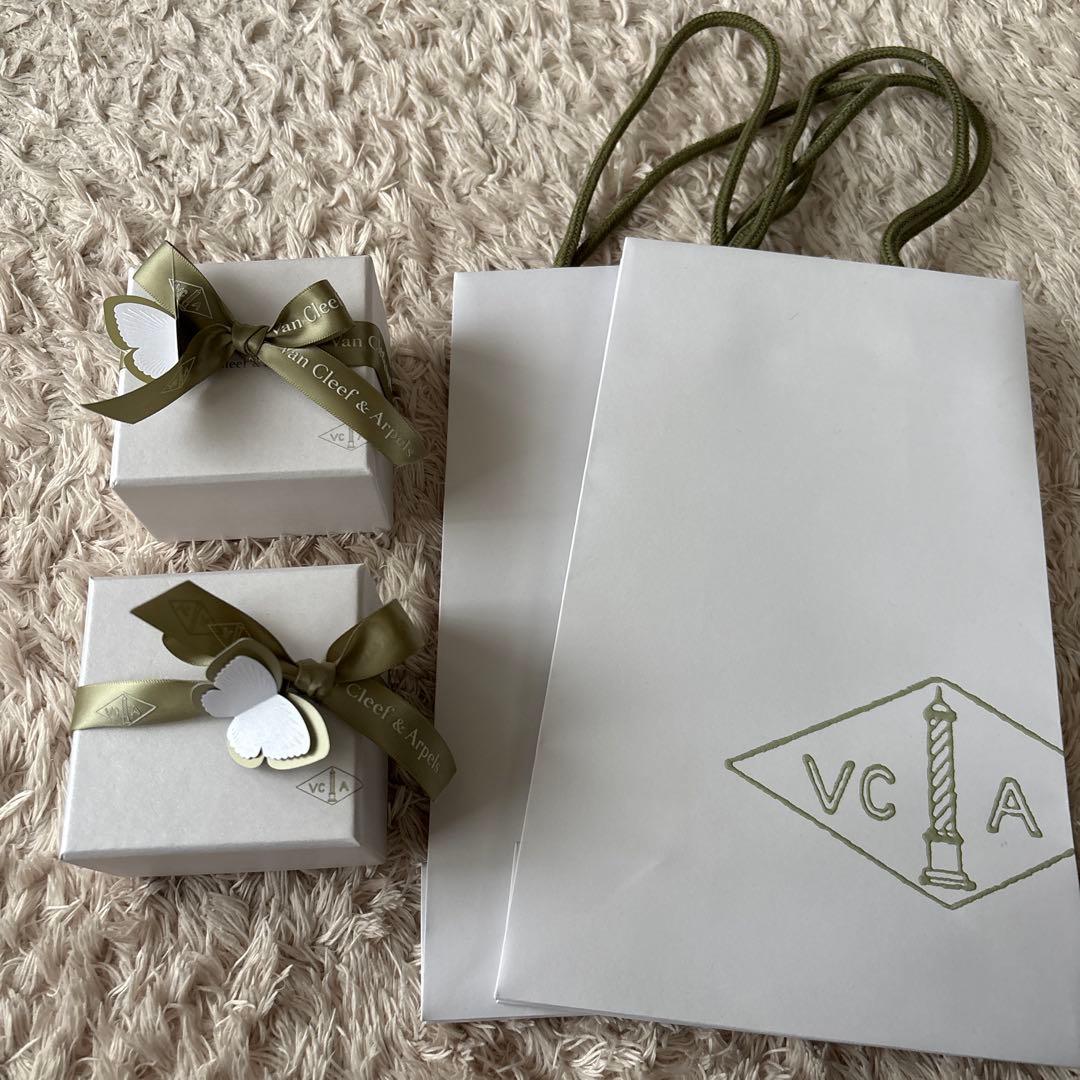 Van Cleef&Arpels ヴァンクリーフ＆アーペル 空箱 ショッパー