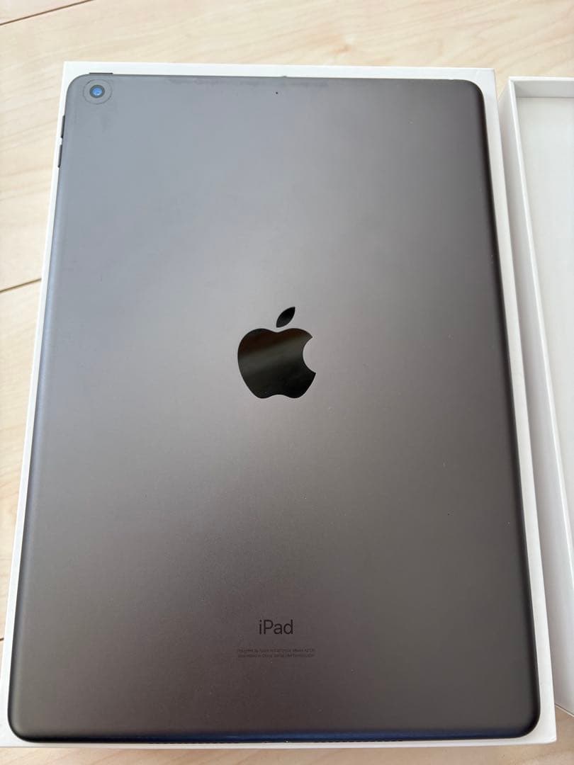 ipad第8世代 本体