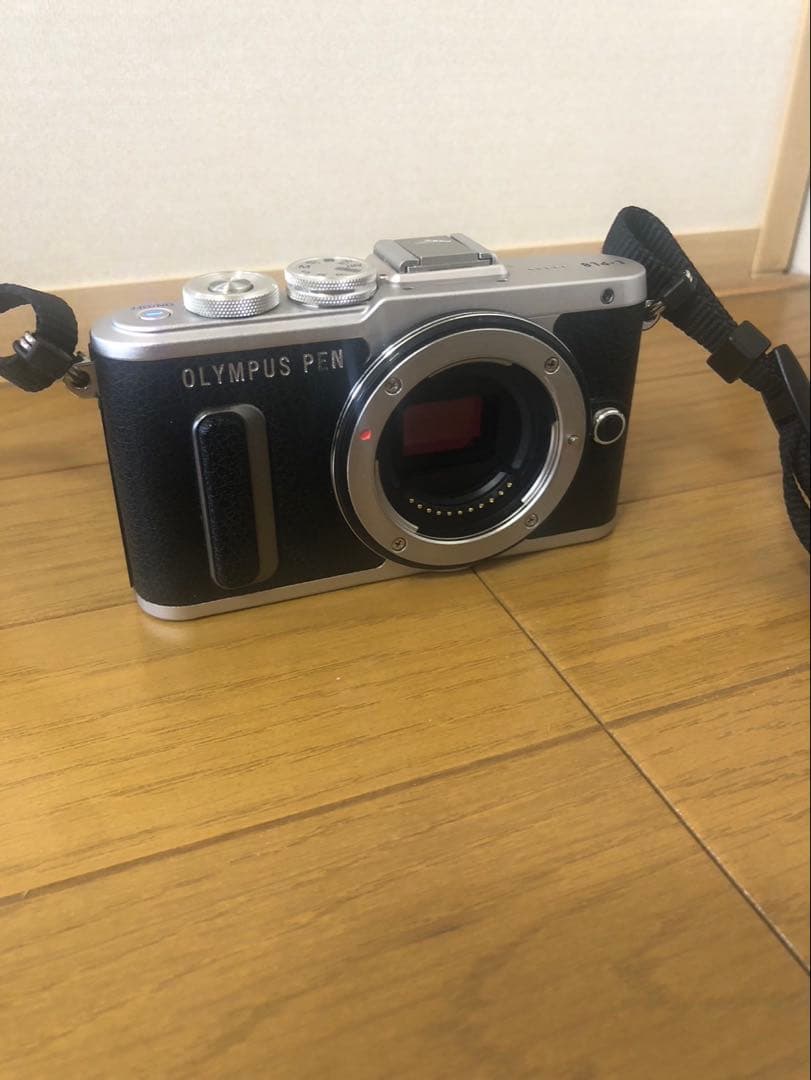 OLYMPUS E-PL8 箱付き レンズ2本セット　希少シャッター数272枚