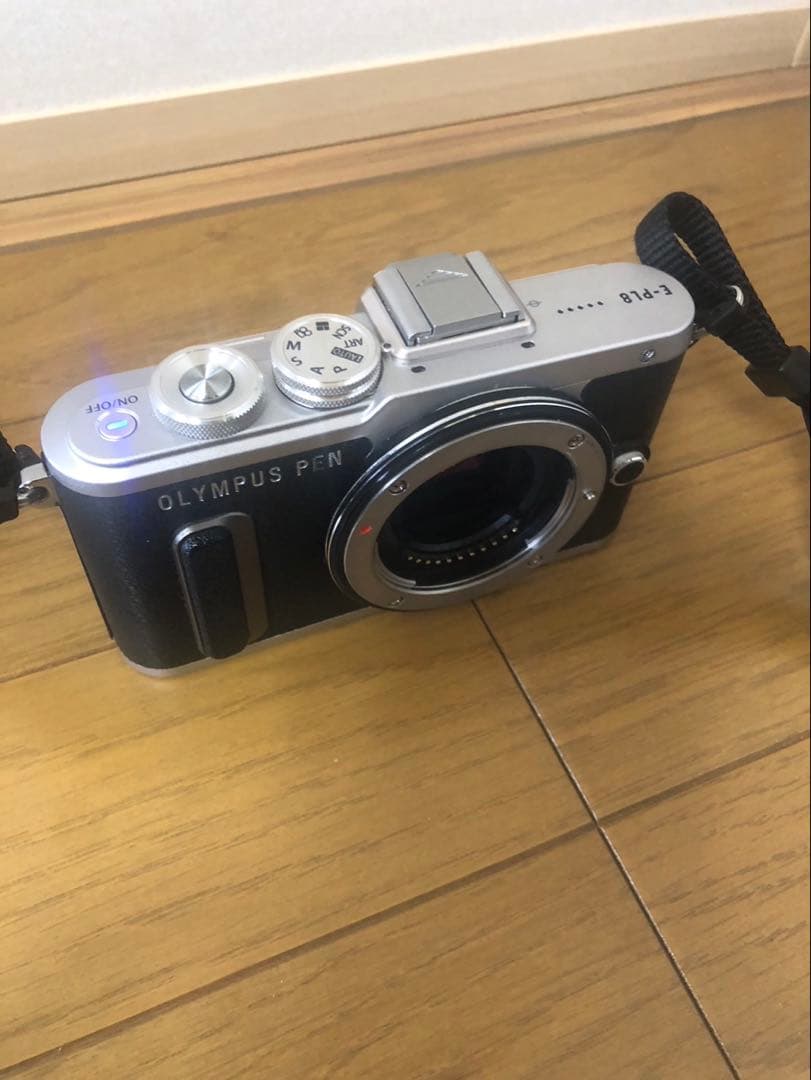 OLYMPUS E-PL8 箱付き レンズ2本セット　希少シャッター数272枚