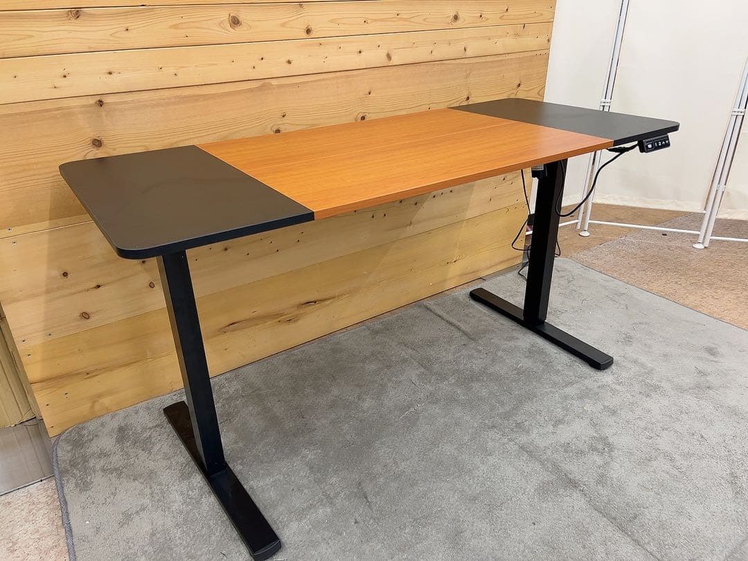 電動昇降テーブル　高さ73cm〜122cm