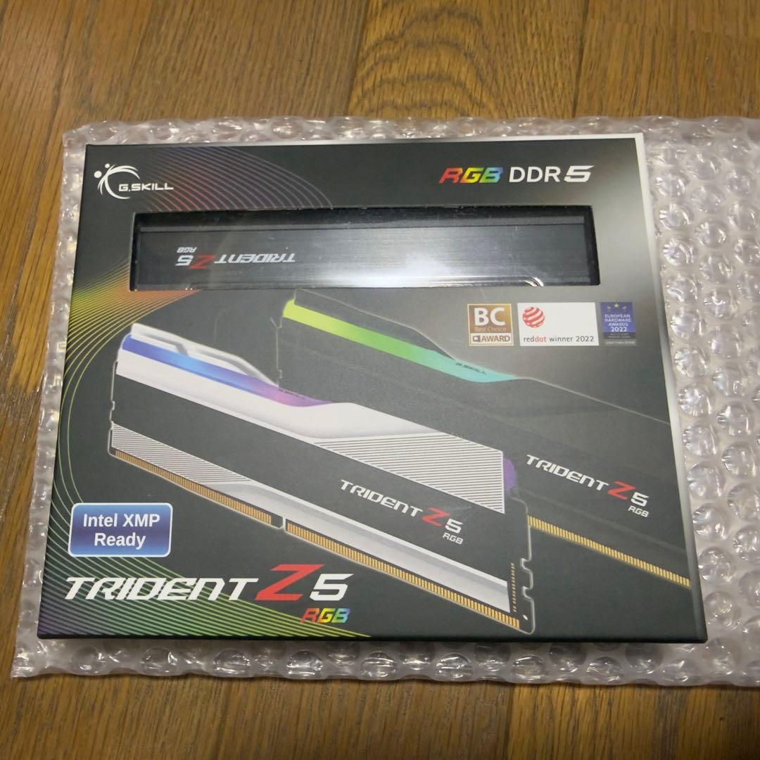 メモリー G.SKILL TRIDENT Z5 RGB DDR5 16GBx2 8000