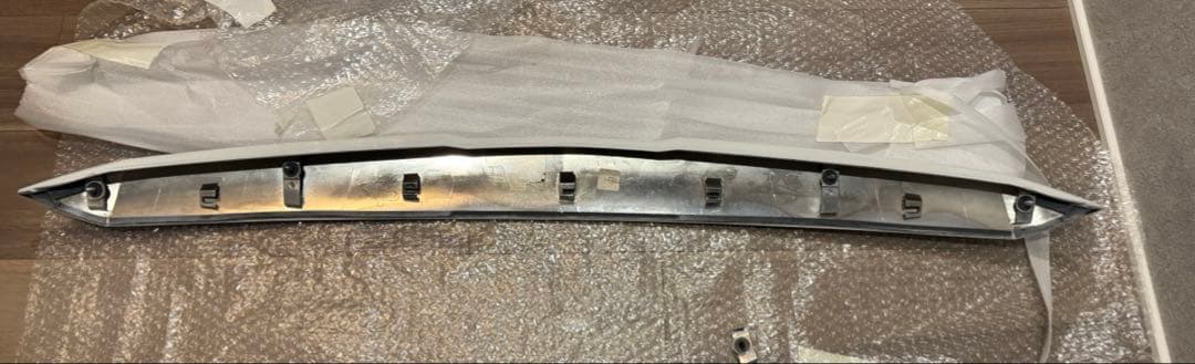 gaku⭐️ アルファード　30 フードトップモール　070　同色　後期