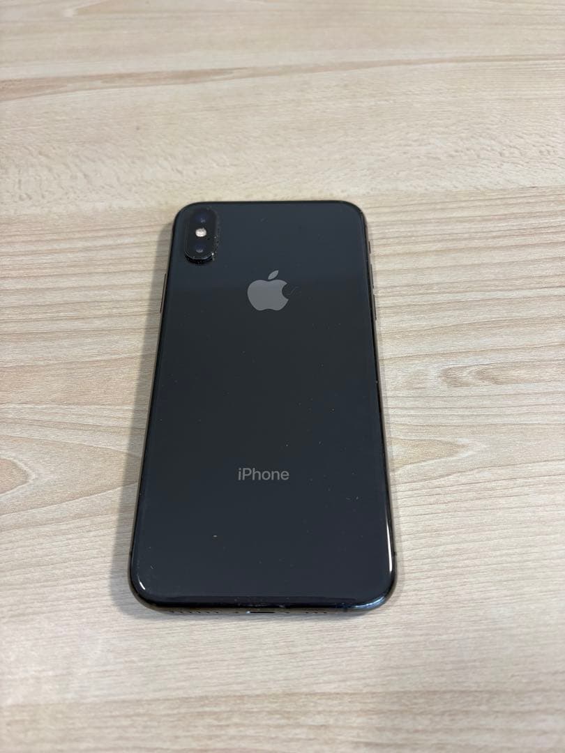 Apple iPhone XS スペースグレー 画面ひびあり