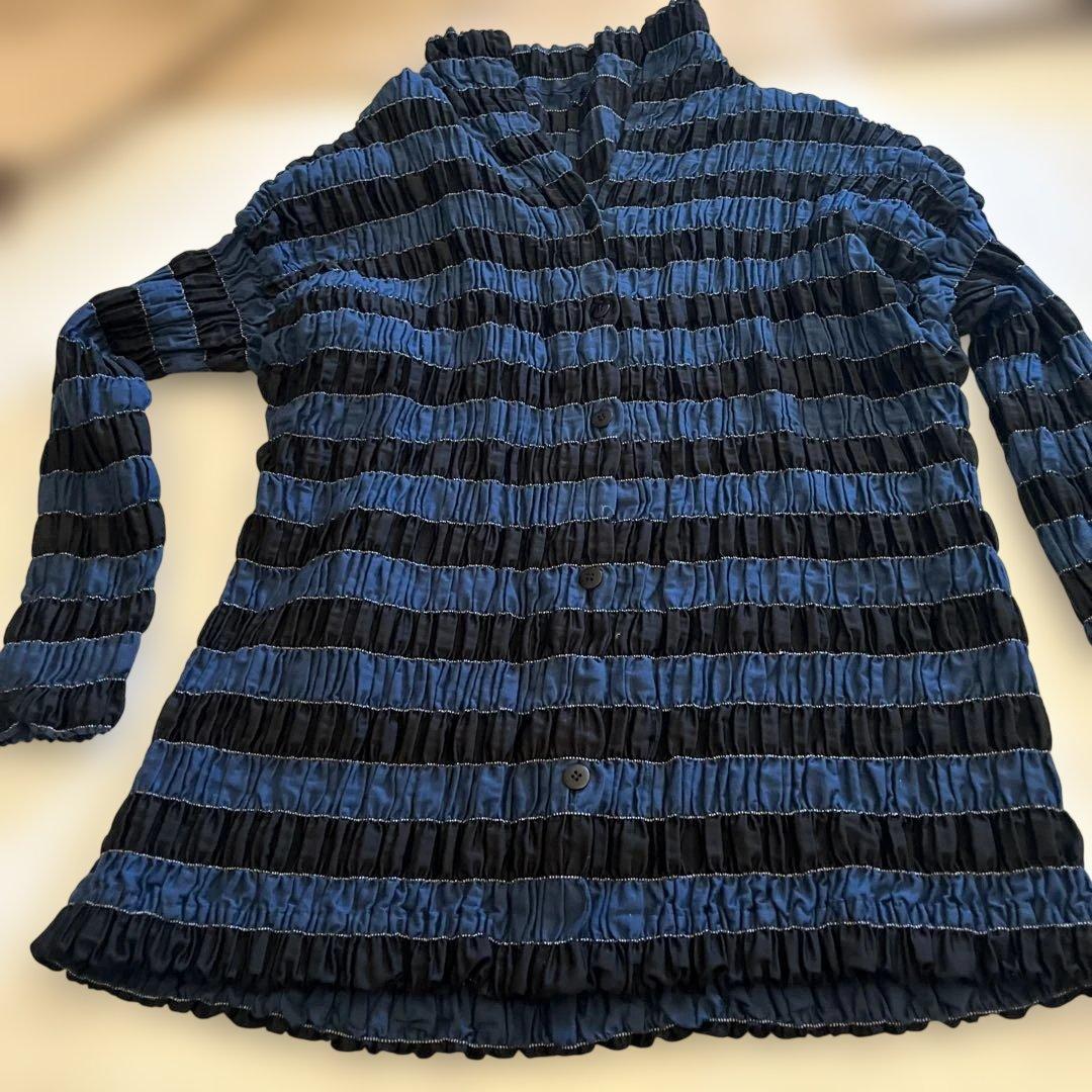 イッセイミヤケ　カーディガン