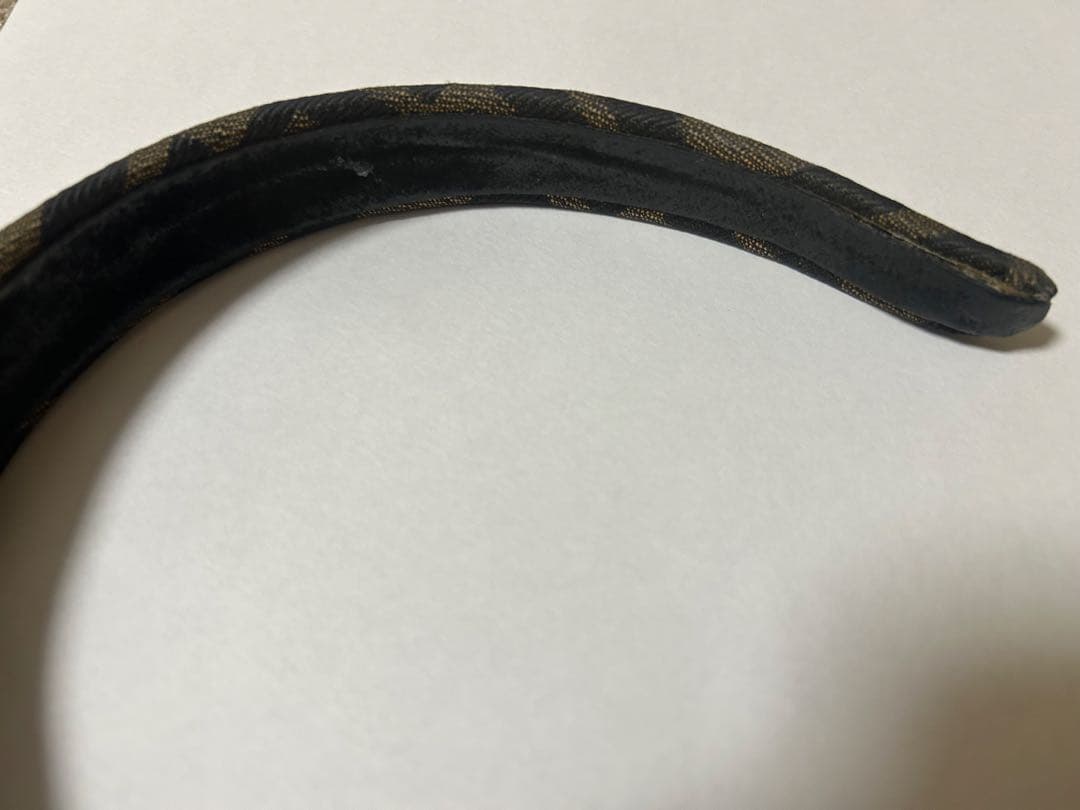 FENDI フェンディ　カチューシャ　ヘアバンド　正規品　ズッカ柄　FFロゴ