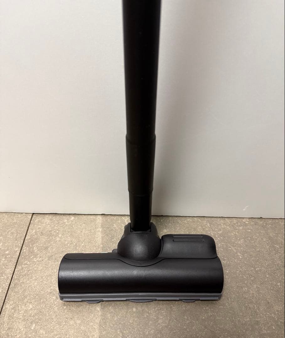 シャープ◇コードレススティック掃除機 RACTIVE Air EC-FR11-B