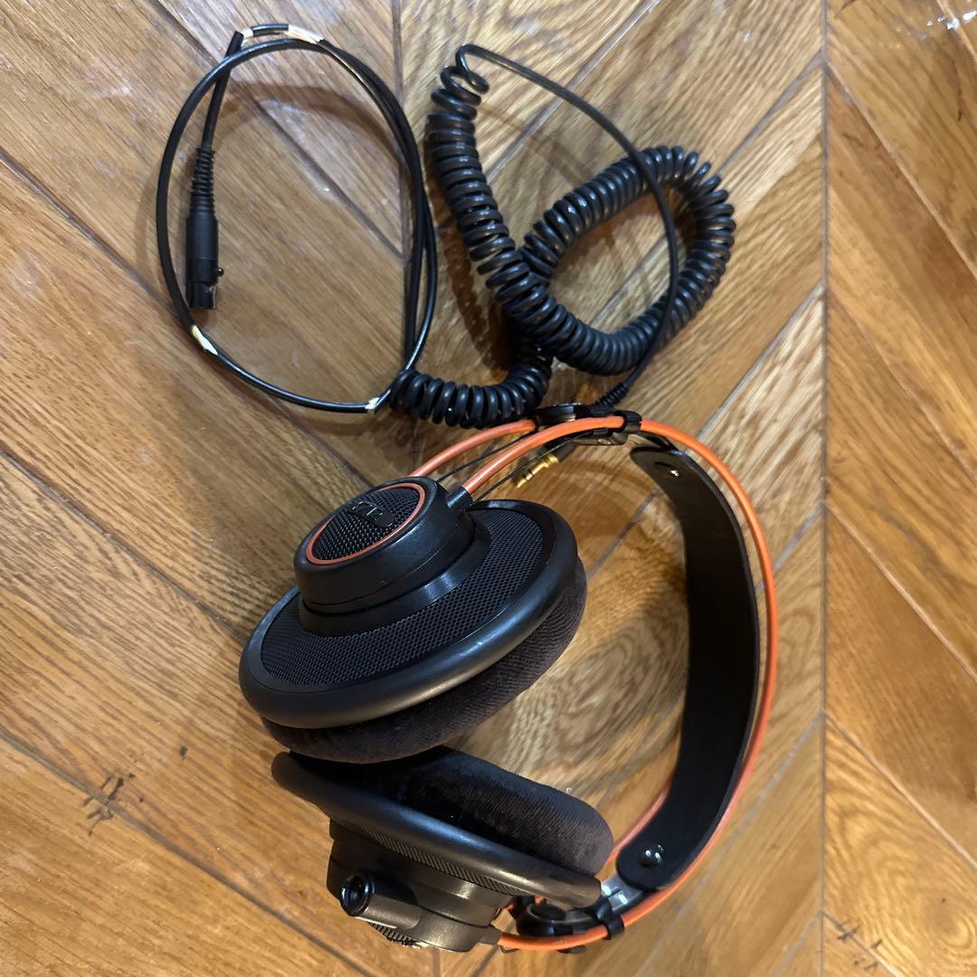 たく　AKG K 712 ヘッドホン