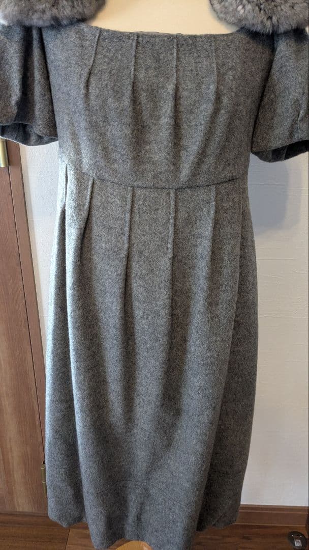 Foxy ＊チンチラ襟　バルーンワンピース　グレー＊size38 美品