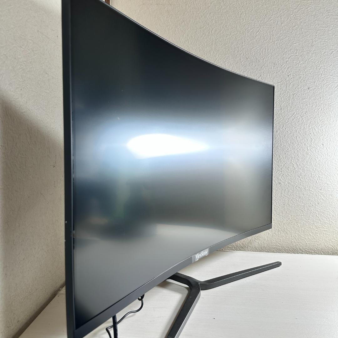 165Hz 31.5型 ゲーミングモニター