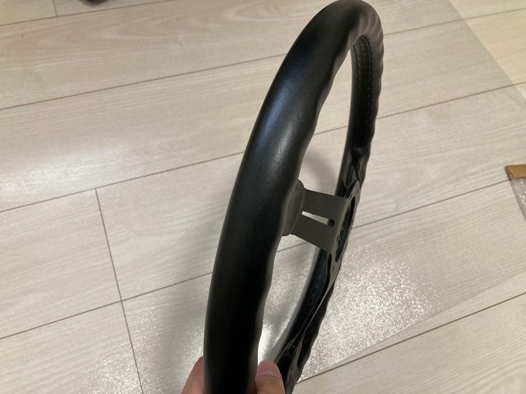 ナルディ　クラシック　36パイ