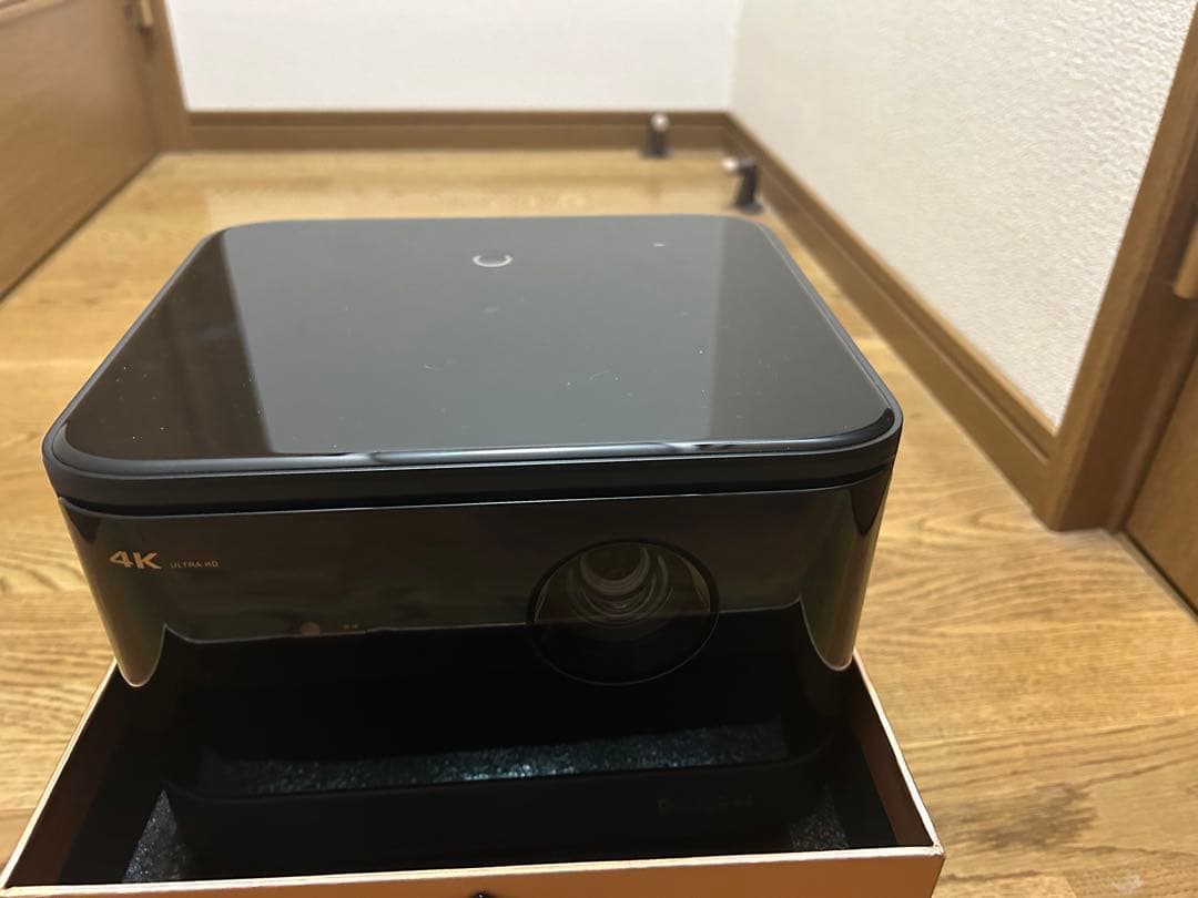 Dangbei DBOX02 4Kプロジェクター