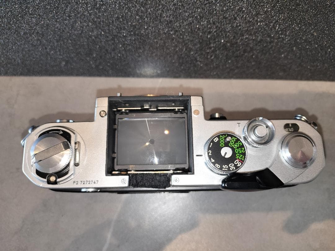 Nikon F2 一眼レフカメラ