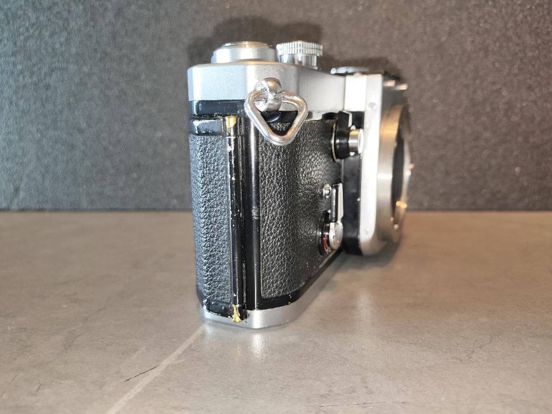 Nikon F2 一眼レフカメラ
