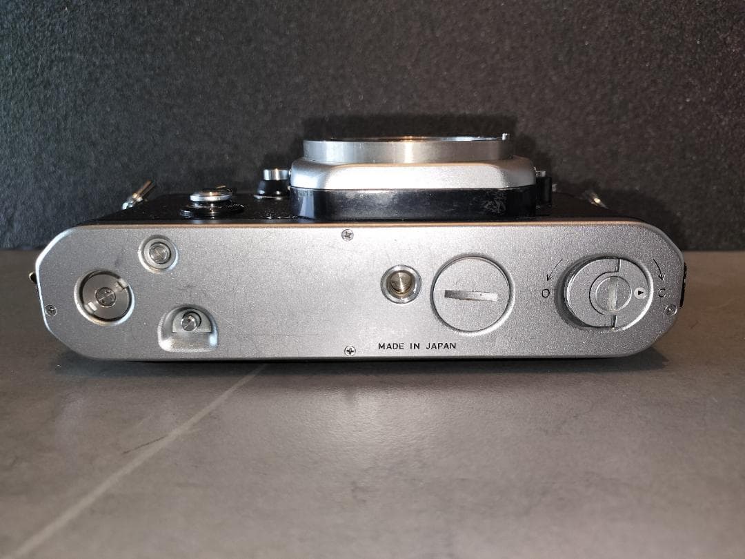 Nikon F2 一眼レフカメラ