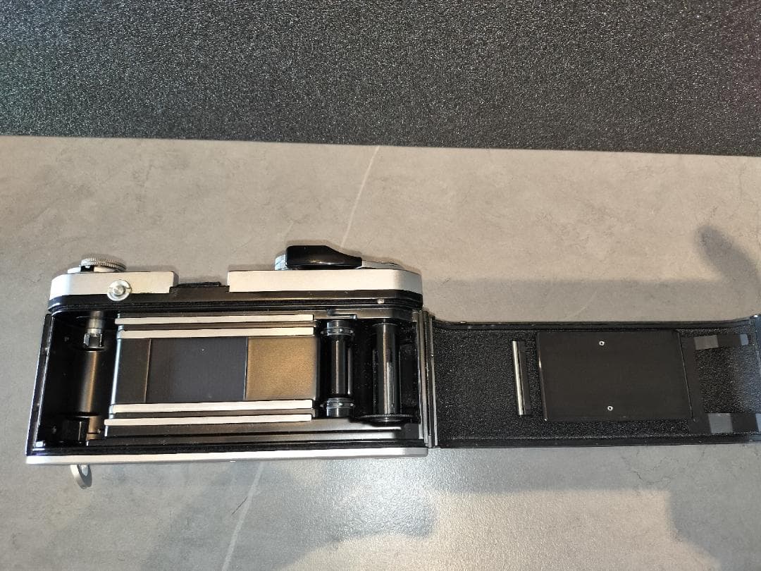 Nikon F2 一眼レフカメラ