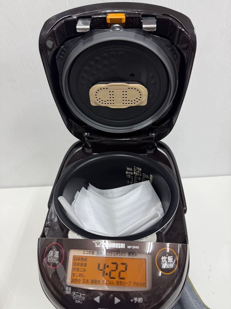 ZOJIRUSHI NP-ZH10圧力IHジャー炊飯器　2022年製