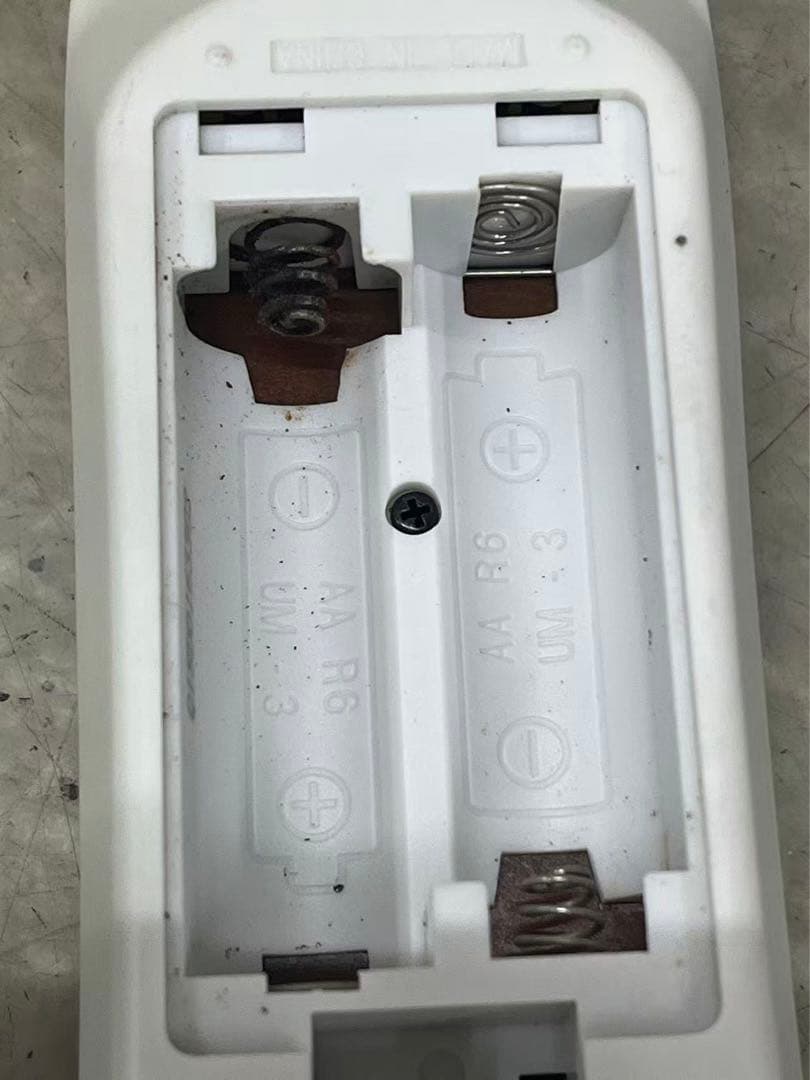 EPSON EB-535W プロジェクター 動作簡単確認　中古現状品　M-6