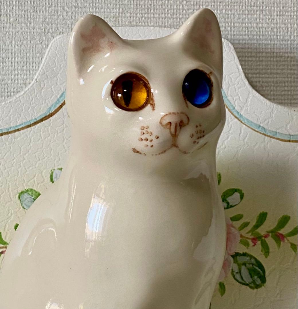 ウィンスタンレイキャット　ケンジントンキャット　白猫　オッドアイ　サイズ1