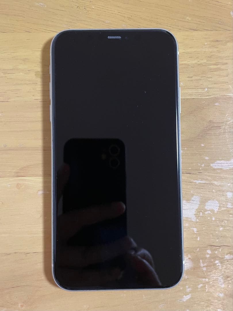 iPhone 11 ホワイト 64G