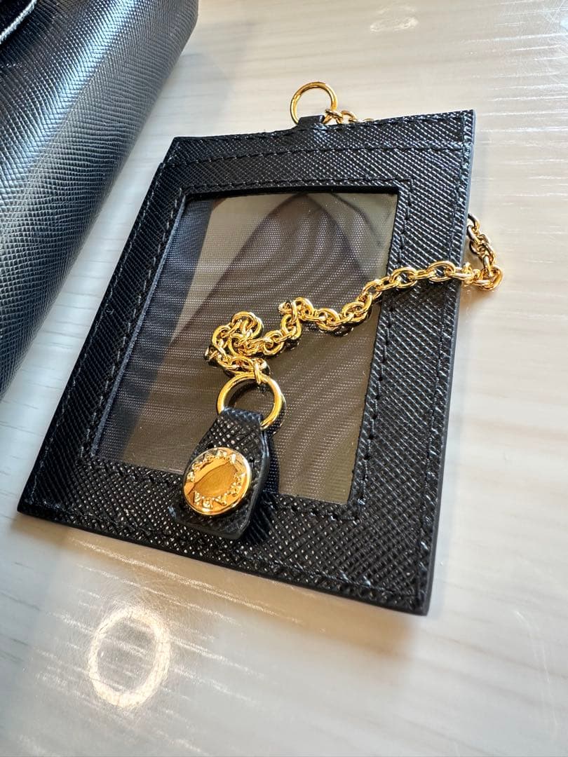 YUKI shop　PRADA リボン付き ブラックレザー 長財布