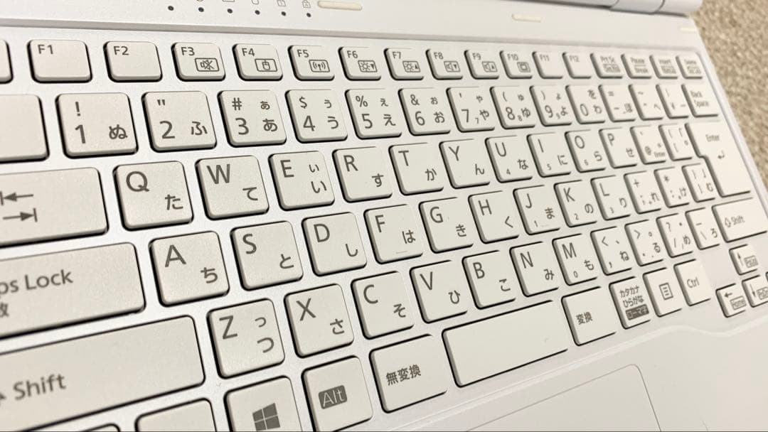 富士通 LIFEBOOK MH35/D2 FMV M35D2W