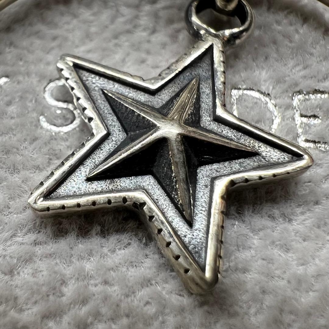 アクセサリー CODY SANDERSON Circular Star Earrings