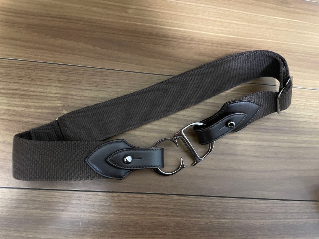 Christian Dior ブラウンベルト 調整可能