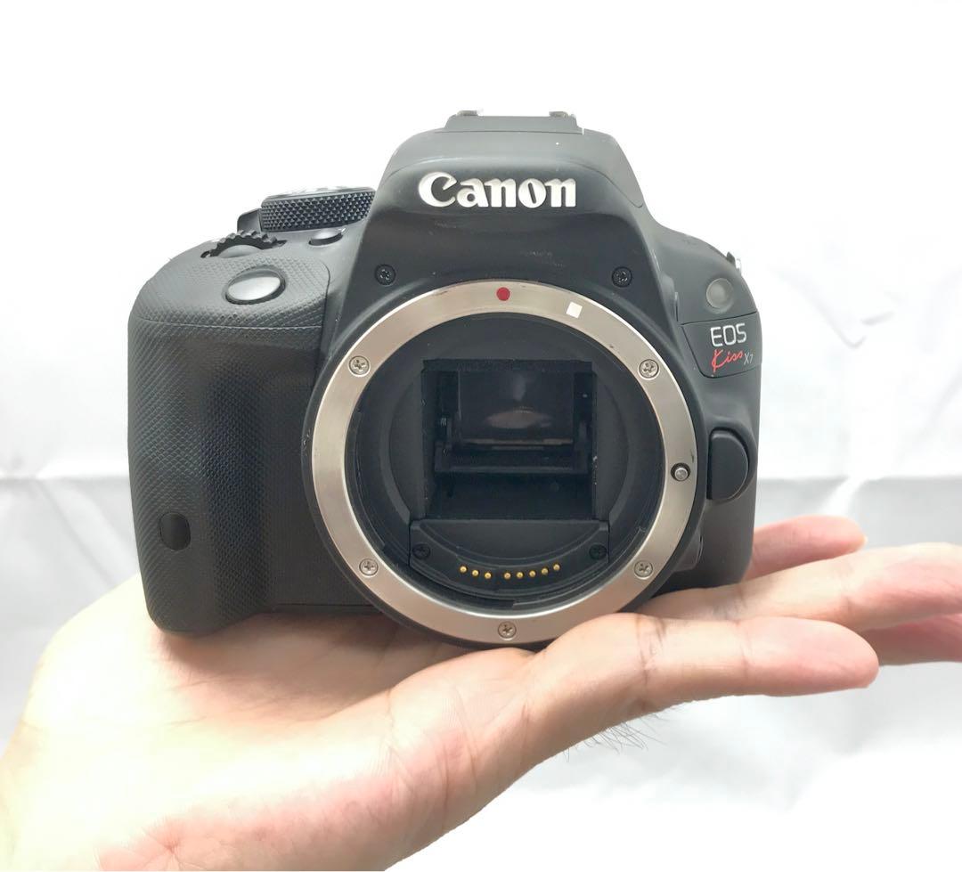 値下げ！極美品！Canon EOS Kiss X7ダブルズームレンズ♪